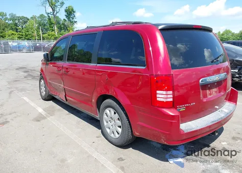 2010 Chrysler Town & Country Lx из США, поврежденный, VIN 2A4RR4DE5AR220231